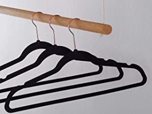 Amazon Basics Non-Slip Velvet Clothes Hangers for suits, skirts, pants and shirts