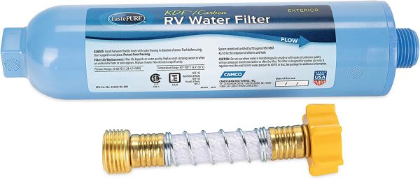 Camco 40043 TastePure RV/Marine Water Filter with Flexible Hose Protector | Protects Against Bacteria | Reduces Bad Taste, Odors, Chlorine and Sediment in Drinking Water