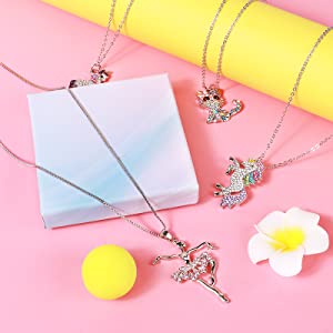 Girls necklace