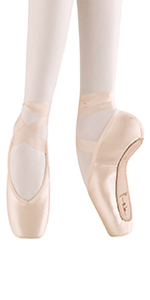 pointe shoes