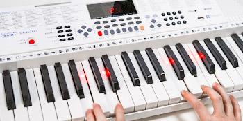 piano keyboard with lighted keys