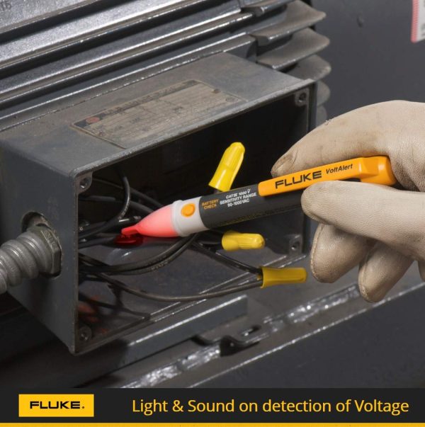 Fluke 1AC II VoltAlert - Non-Contact Voltage Detector Pen CAT IV 1000V - Image 4