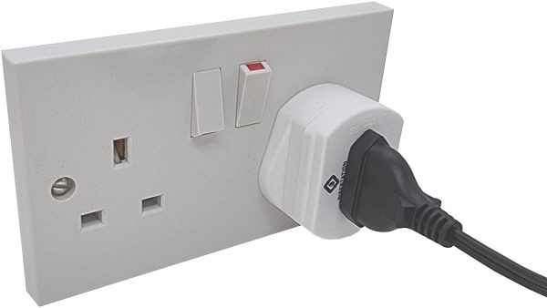 Pipestation Shaver/Toothbrush Adaptor Charger Plug Heavy Duty Bathroom Socket Convertor White UK 2 Pin To 3 Pin 1A Fused - Image 3