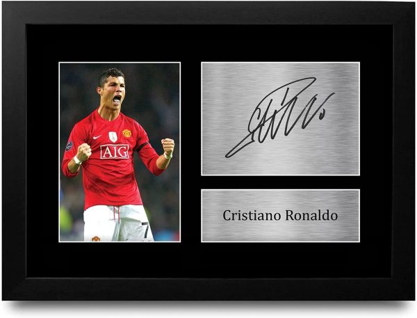 FR A4 Cristiano Ronaldo Manchester United Man Utd Gifts Printed Signed Autograph Picture for Football Fans and Supporters - A4 Framed