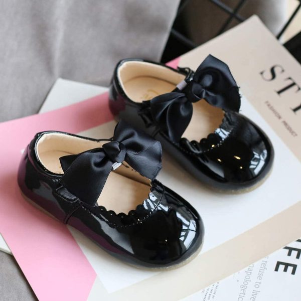 Infant Baby Girls Leather Shoes Soft Sole Bowknot Walking Shoes Moccasinss Crib Shoes Princess Wedding Dress Mary Jane Flats Prewalker Newborn Light Baby Sneaker Shoes - Image 3