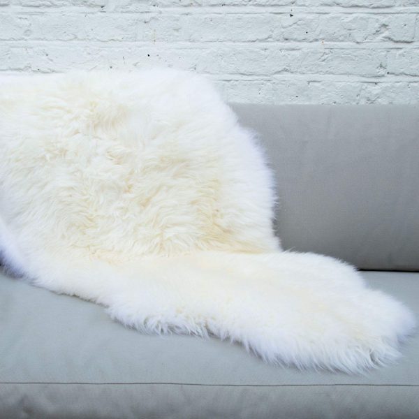 Large Top Quality British White Sheepskin Rug 100% Natural Free-range UK