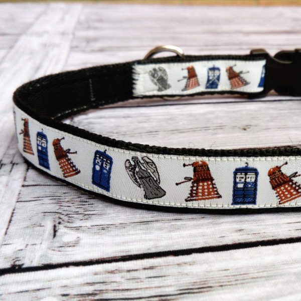 Loop-da-Loop Dr Who dog collar (Small - 10-14", 0.75" wide) - Image 3