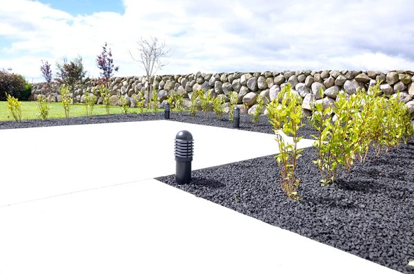 RockinColour Midnight Black Large Pack decorative garden stone - Image 3