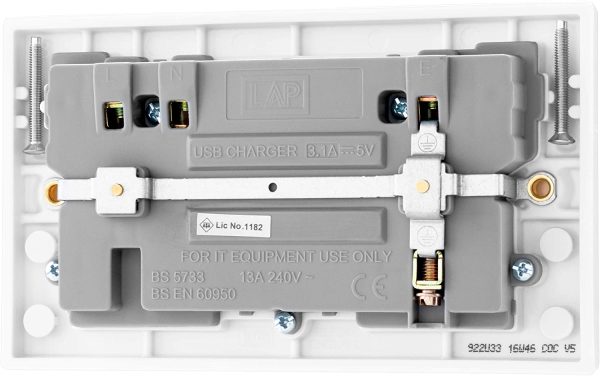 BG Electrical 922u33 Double Switched 13 Amp Fast Power Socket with Three USB Charging Ports, 3.1A, 5 Volts, 15.5 Watts, White - Image 2