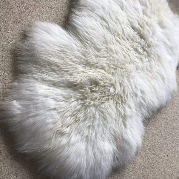 Large Top Quality British White Sheepskin Rug 100% Natural Free-range UK - Image 9