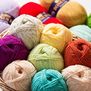 Multiple balls of Sirdar yarn