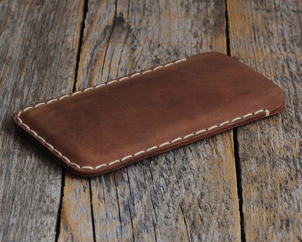 Brown Leather Case for iPhone 13/13 Pro, Hand Stitched Pouch - Image 4