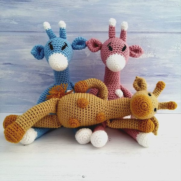 Crochet Kit Complete Beginner Luxury Giraffe Craft Kit - Learn to Crochet - Image 5