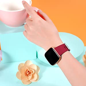 fitbit versa strap