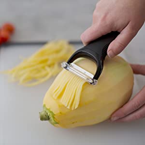 Julienne Peeler